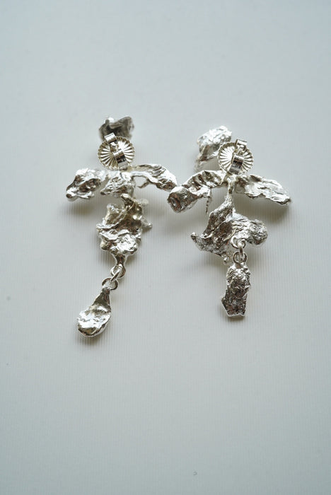 Claudia Lepik<br>ABSTRACT ORCHID EARRINGS WITH MOVING DETAIL