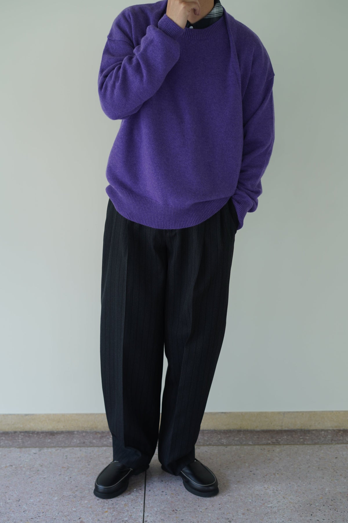 CRISTASEYA OVERSIZED CASHMERE SWEATER WITH DRAPED COLLAR in PURPLE