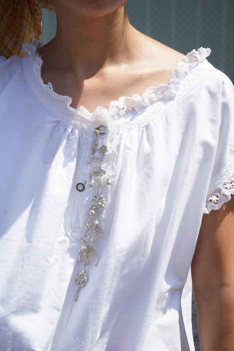 ANTIQUE<BR>LACE NIGHT DRESS