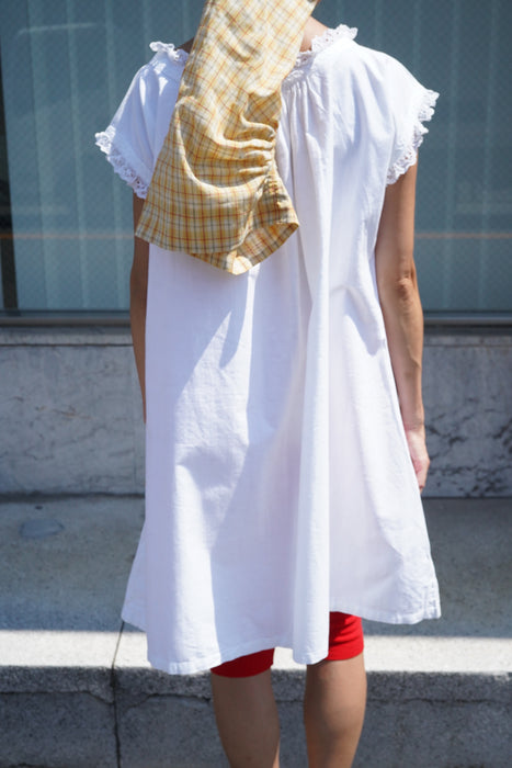 ANTIQUE<BR>LACE NIGHT DRESS