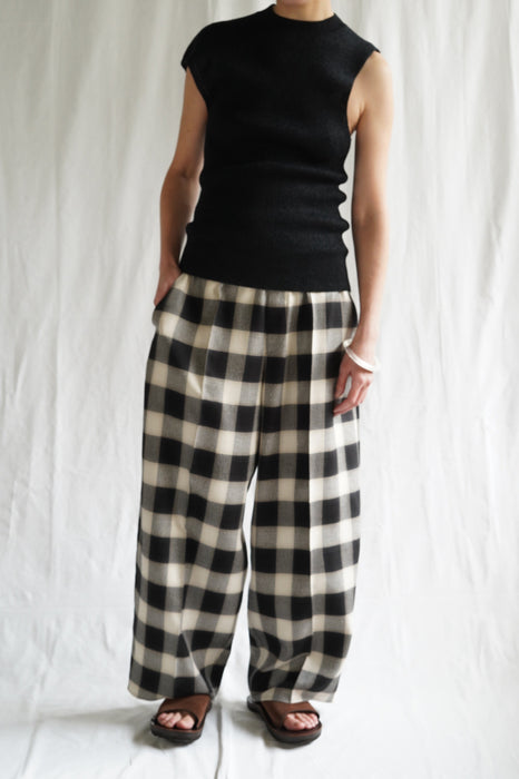 CRISTASEYA<br>WASHI PAPER TOP<br>in BLACK