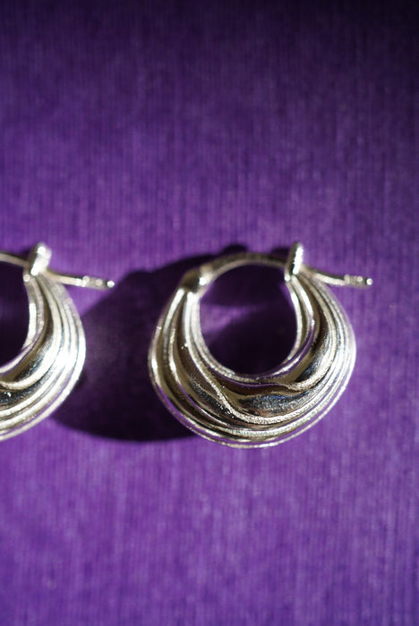 SAPIR BACHAR<br>MINI ETERNITY HOOPS