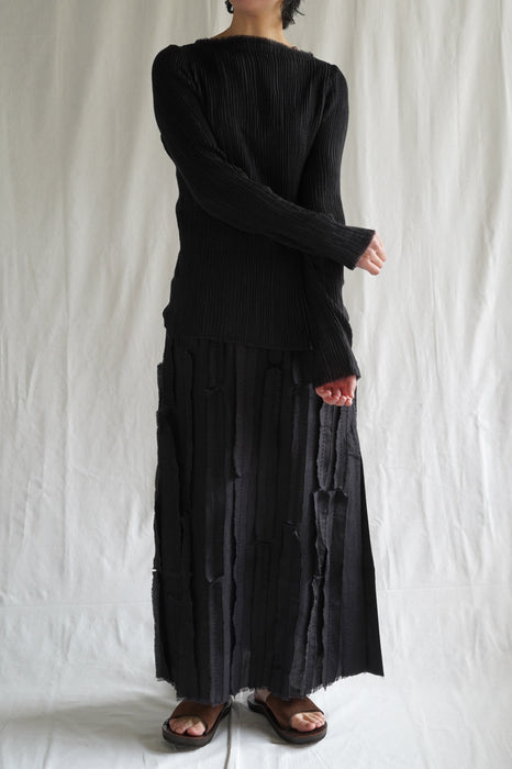 NORLHA<br>FEATHER LONG SLEEVE TOP<br> in BLACK