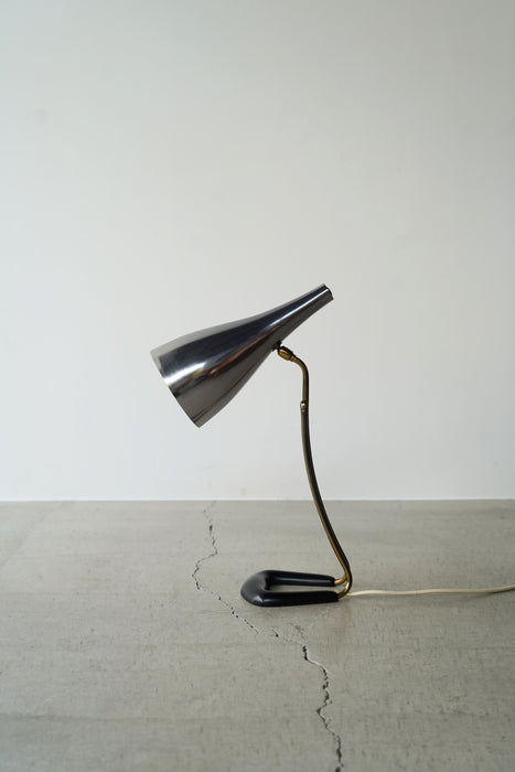 CARL AUBÖCK<BR>TABLE LAMP<BR><BR>SOLD OUT