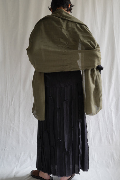NORLHA<br>FEATHER LIGHT NARROW SCARF <br>in TEA LEAF