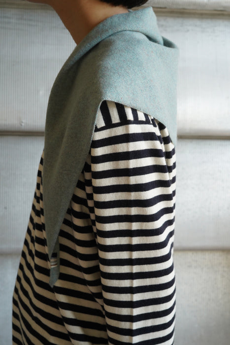 EXTREME CASHMERE<br>n°35 bandana<br>in MERMAID