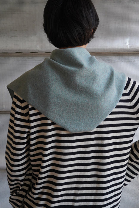 EXTREME CASHMERE<br>n°35 bandana<br>in MERMAID