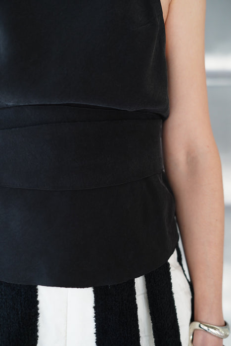 pelleq<br>black multi accesarry <br><br>SOLD OUT