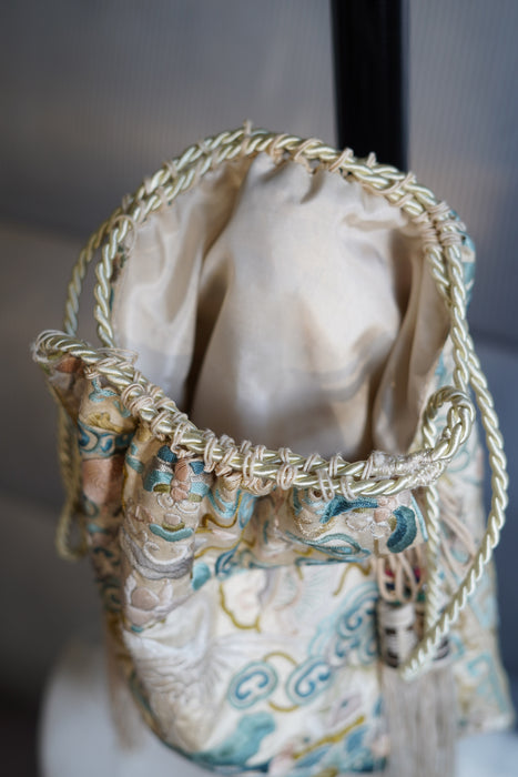 VINTAGE<BR>CHINESE POCHET<BR><BR>SOLD OUT