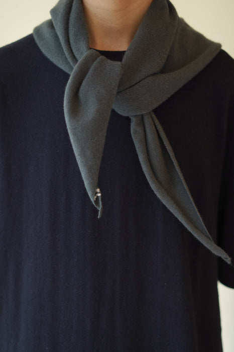 EXTREME CASHMERE<br>n°35 bandana<br>in LAKE<br><br>SOLD OUT