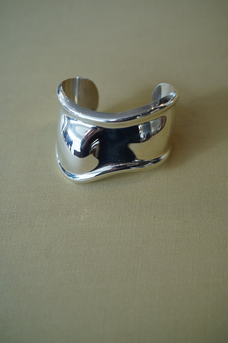 1978s<BR>ELSA PERETTI for TIFFANY & CO. <BR>SMALL BONE CUFF