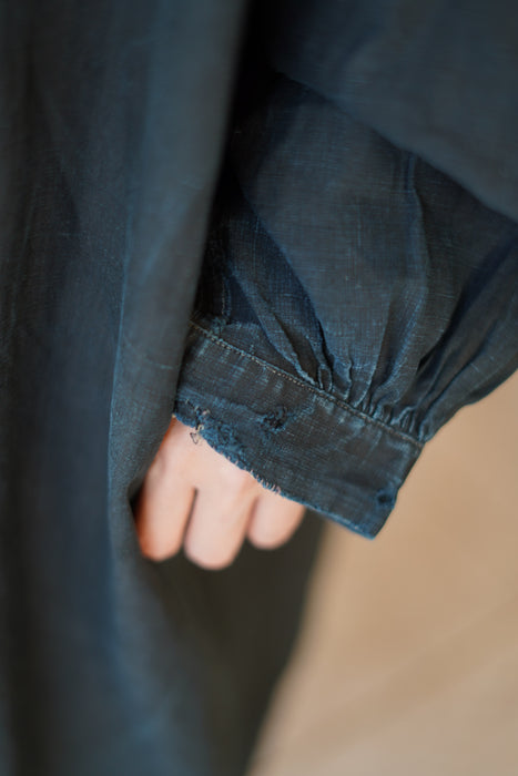 ANTIQUE<BR>FRENCH BIAUDE INDIGO SMOCK