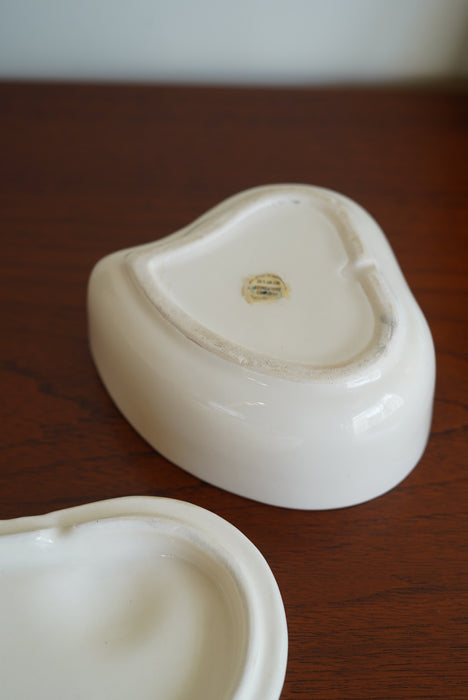 VINTAGE<BR> HALSTON by ELSA PERETTI <BR> CERAMIC HEART DISH /LID