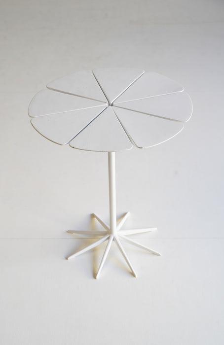 RICHARD SCHULTZ<BR>MODEL P320 PETAL OCCASIONAL TABLE
