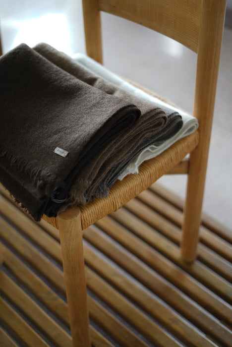 NORLHA<br>NOMAD NET SCARF<br>NATURAL YAK BROWN