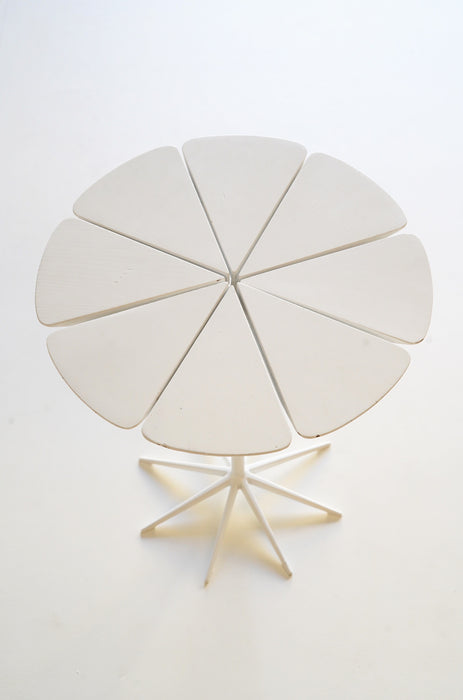 RICHARD SCHULTZ<BR>MODEL P320 PETAL OCCASIONAL TABLE