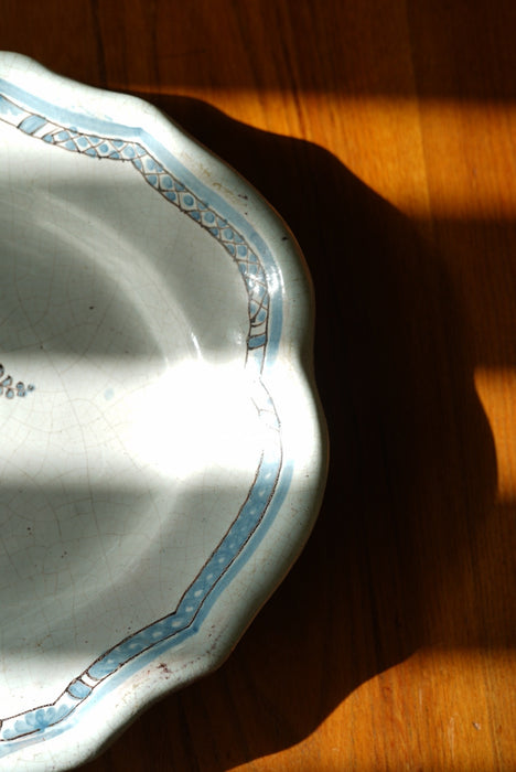 ANTIQUE<BR>FRENCH "Cul Noir" OVAL PLATTER