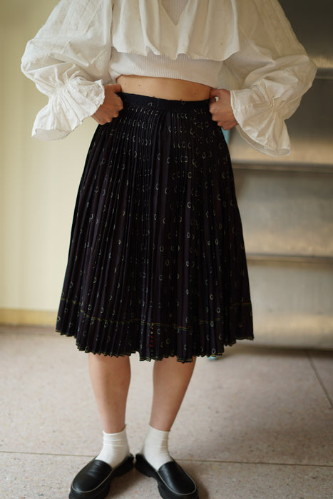 ANTIQUE<BR>SLOVAKIAN INDIGO PLEATED SKIRT<BR><BR>SOLD OUT