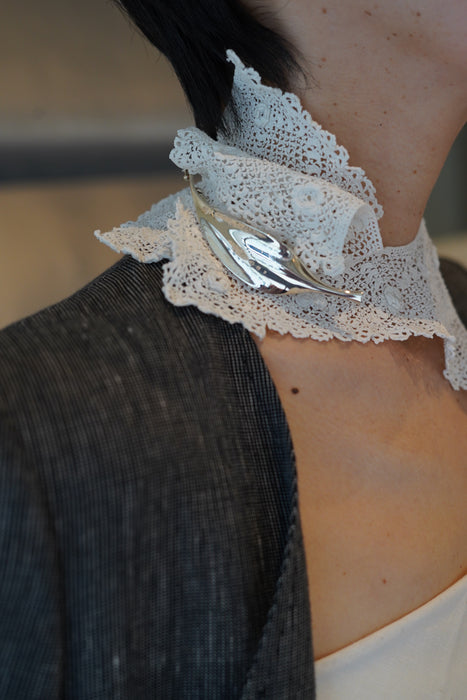 ANTIQUE<BR>CROCHET LACE COLLAR SQUARE/ SMALL<BR><BR>SOLD OUT