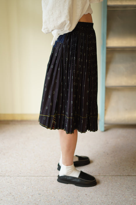 ANTIQUE<BR>SLOVAKIAN INDIGO PLEATED SKIRT<BR><BR>SOLD OUT