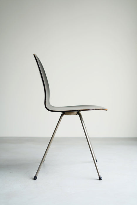 ARNE JACOBSEN<BR>TONGUE CHAIR 50S