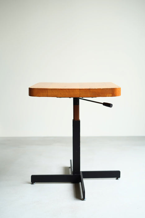 CHARLOTTE PERRIAND<BR>ADJUSTABLE TABLE FOR LES ARCS 1800