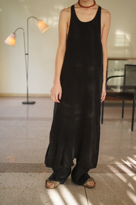PRE ORDER<BR><BR>pelleq<br>black cami dress