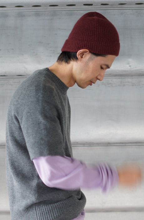 EXTREME CASHMERE<br>n°444 hat<br>in MAROON