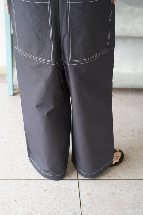 JONNLYNX<br>HORSE CLOTH FISHERMAN PANTS<br>BLACK