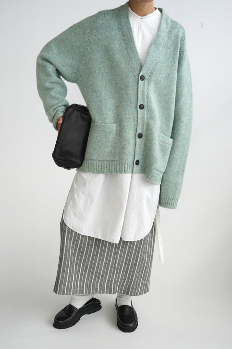 CRISTASEYA<br>OVERSIZED SHETLAND CARDIGAN<br>in MINT