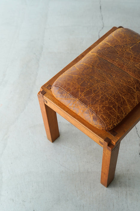 PIERRE CHAPO<BR>LEATHER STOOL<BR><BR>SOLD OUT