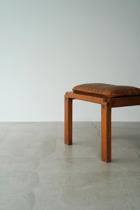 PIERRE CHAPO<BR>LEATHER STOOL<BR><BR>SOLD OUT