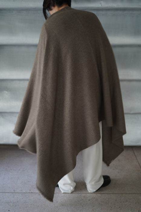 NORLHA<br>NOMAD CLASSIC THROW<br>NATURAL YAK GREY