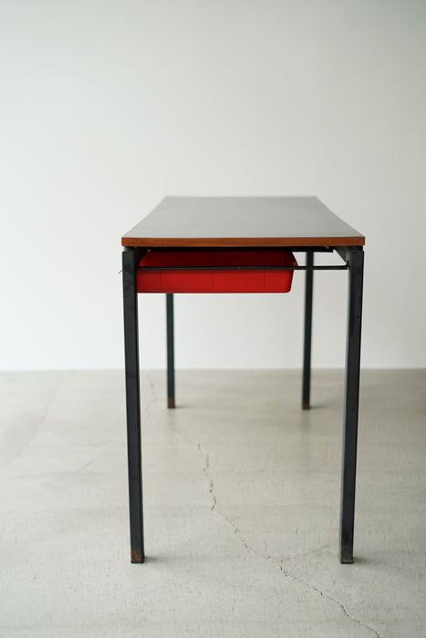 CHARLOTTE PERRIAND<BR>CANSADO DESK NAVY TOP