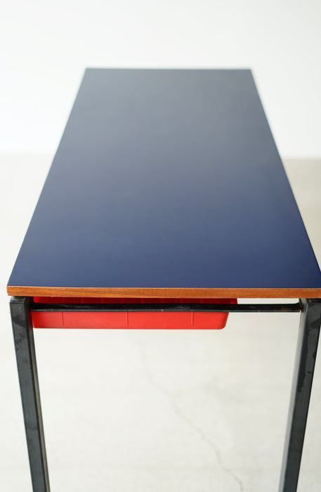 CHARLOTTE PERRIAND<BR>CANSADO DESK NAVY TOP