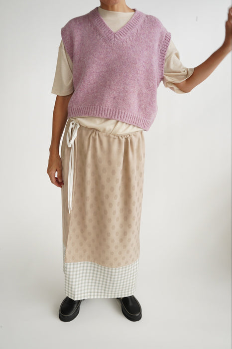 CRISTASEYA<br>CROPPED SHETLAND GILET<br>in PINK