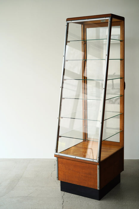 Y.MINKS LEEUWARDEN<BR>ART DECO DISPLAY CABINET