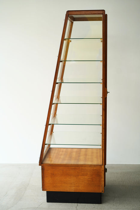 Y.MINKS LEEUWARDEN<BR>ART DECO DISPLAY CABINET