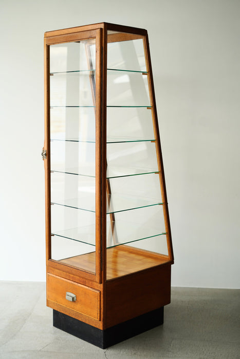 Y.MINKS LEEUWARDEN<BR>ART DECO DISPLAY CABINET