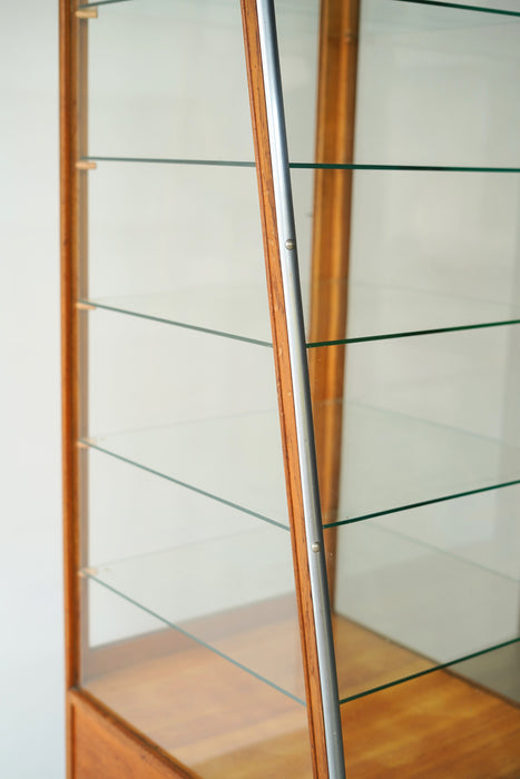 Y.MINKS LEEUWARDEN<BR>ART DECO DISPLAY CABINET