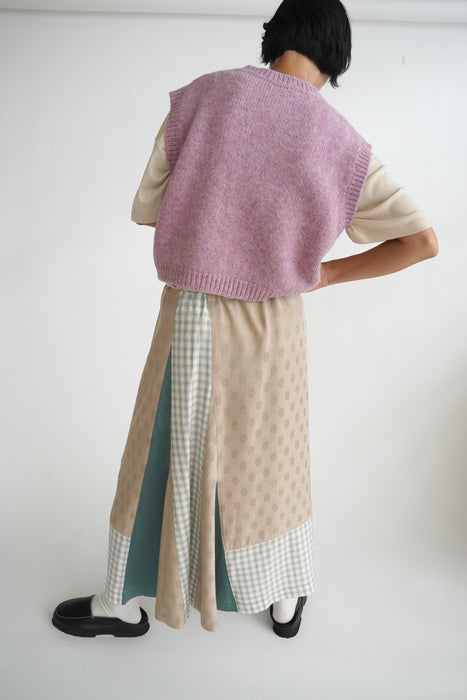 CRISTASEYA<br>PATCHED SILK SKIRT<br>in BEIGE/GREEN