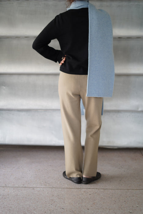 EXTREME CASHMERE<br>n°451 lisa<BR>in RAVEN