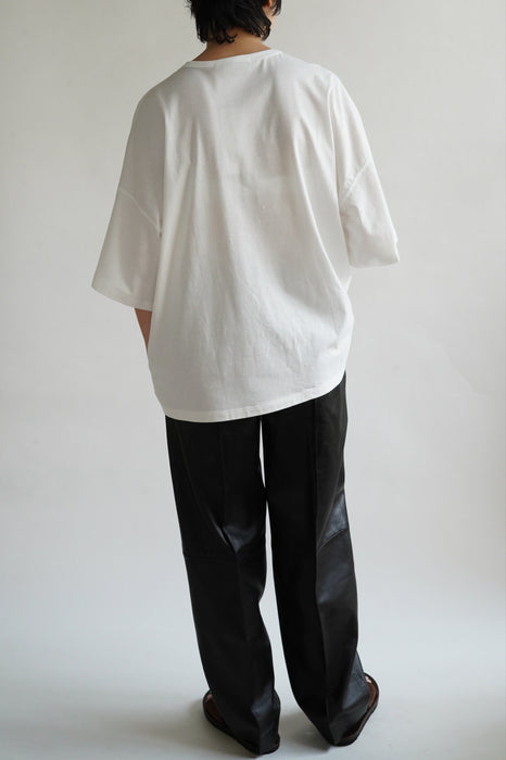pelleq<br>standard T<br>WHITE<br><br>SOLD OUT