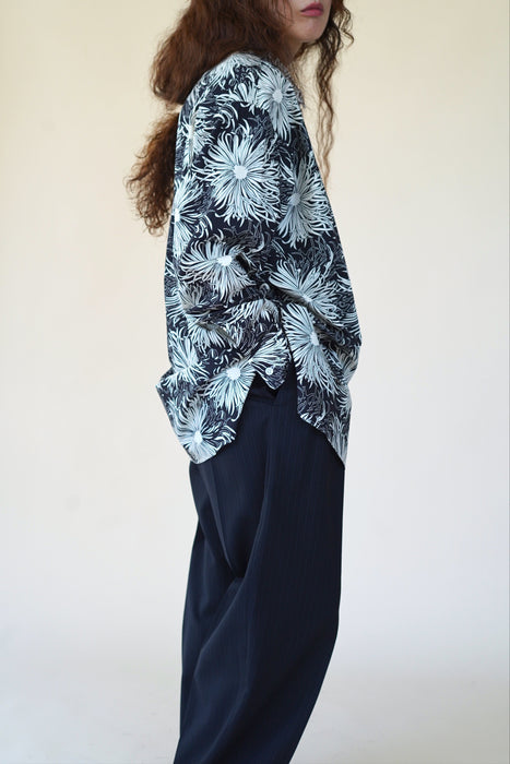 Salvatore Piccolo xCRISTASEYA<br>HANDMADE CLASSIC COLLAR SHIRT<br>in BLACK WITH WHITE FLOWER