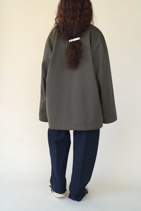 CRISTASEYA<br>JAPANESECOTTON OVERSIZED BLOUSON WITH LEATHER PATCH<BR>in KHAKI