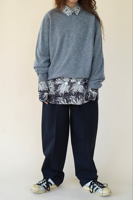 CRISTASEYA<br>OVERSIZED V NECK FLANNEL SWEATER<br>in GREY