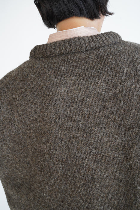 CRISTASEYA<br>PADDED COLLAR SHETLAND OVERSIZED SWEATER<br>in TAUPE