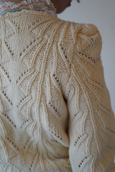 VINTAGE <BR>HANDMADE PUFF SWEATER<BR><BR>SOLD OUT