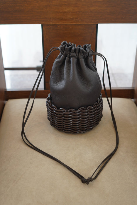 AETA x CRISTASEYA<br>LEATHER BASKET MEDIUM BAG