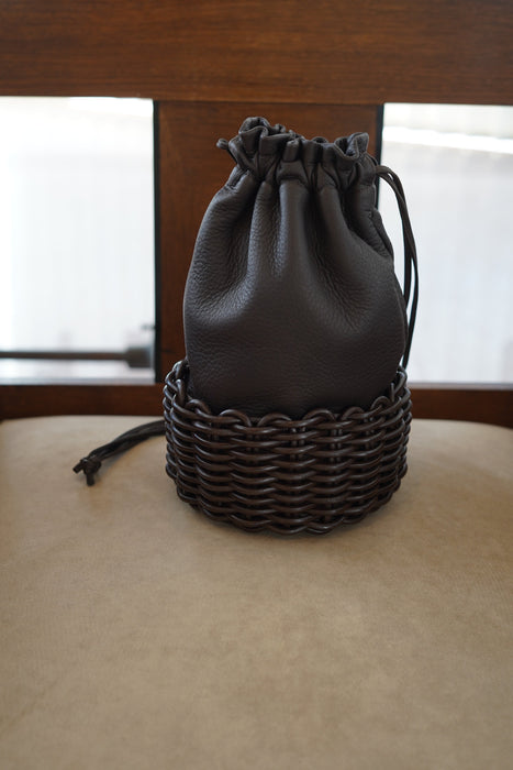 AETA x CRISTASEYA<br>LEATHER BASKET MEDIUM BAG